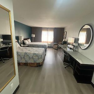 Vierbettzimmer für Gäste mit Behinderungen